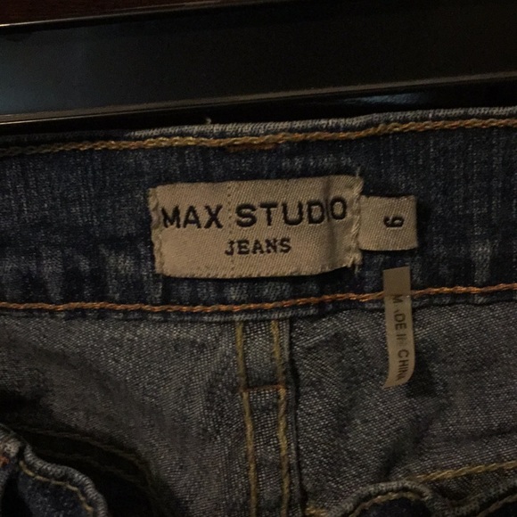 Max Studio Jeans - Picture 2 of 3